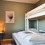 아파트 Sunny Terrace - Airy In The Heart Of Lofoten