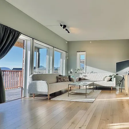 아파트 Sunny Terrace - Airy In The Heart Of Lofoten 레크네스